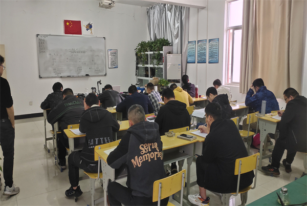学开锁培训电话多少？